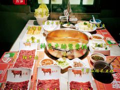 -左庭右院鲜牛肉火锅(环球港店)