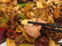 悦蓉干锅牛蛙-精悦蓉(正大乐城店)