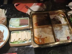 -雾山韩式烤肉·海南糟粕&椰子鸡火锅·海景餐厅(三亚绿发山海天JW万豪酒店)