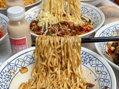 -李与白包子铺(桐梓林店)