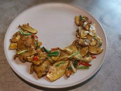 -半山腰·云南菜(侨福芳草地店)