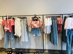 -URBAN REVIVO(西安Momopark店)