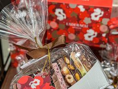 -Laderach 莱德拉(上海环贸iapm店)