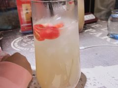 -谁的咖啡·简餐(甪直店)