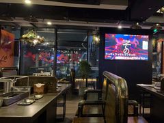 -麦凯伦烧烤·精酿超级工厂店(金桥总店)