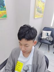 -朗峰专业美发沙龙