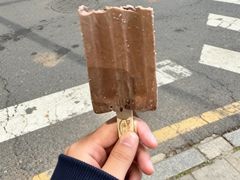 -全家便利店(愚园店)