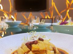 -湖影中餐厅·南京金茂威斯汀大酒店