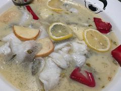 -江渔儿酸菜鱼(曜一城店)