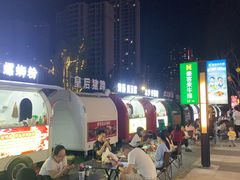 -郑州高新·万科广场