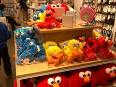 -名创优品(天河区正佳广场二店)