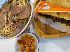 -驴公驴婆(曹杨店)