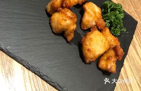 Squid Ink Golden Chicken Pieces