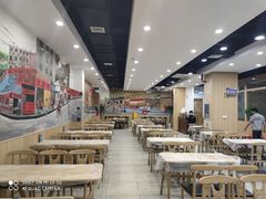 -江城燕子大排档(江汉路步行街店)