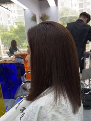-茶发Salon·烫发染发理发