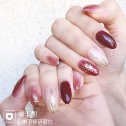 -Pink You美甲洗眉纹绣定制中心