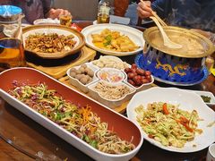 -那家老院子东北菜·饺子·小鸡炖蘑菇(艳华街店)