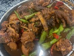 -八两八金·莱芜特色炒鸡(市南漳浦路店)