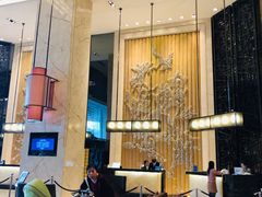 -中山利和希尔顿酒店