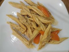 -嘻小北·兰州清汤牛肉面(太平洋森活天地店)