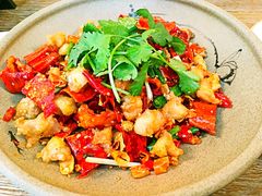 -爱啤精酿·民谣酒馆(滨江店)