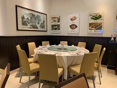 座位-凤城礼记鱼翅海鲜酒家(百老汇店)