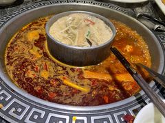 -晓宇重庆火锅(大唐不夜城店)