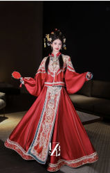 -Renee芮亦婚纱(原丽莎)