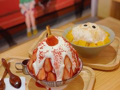 草莓生乳冰-怪物的冰与火(天虹商场中山路店)