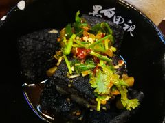 -黑白电视长沙小吃(美林M·LIVE天地东座店)