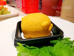 招财进宝猪-海底捞火锅(璞丽中心店)