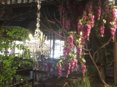-春天里·老街坊餐厅(港隆广场店)