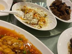 -梅龙镇酒家(南京西路总店)