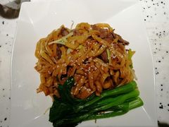 -百威KTV(恒福路店)