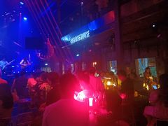 -808 LiveHouse