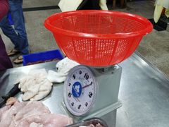 -标记美食新鲜猪杂(兴南大道店)