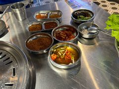 -哈哈碳都·牛肋条无限自助烤肉(宝龙店)
