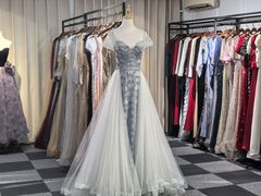 -圣霏亚礼服租赁·主持人服装租赁(上海静安总店)