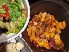 -山河屯铁锅炖·非遗东北菜(南山店)