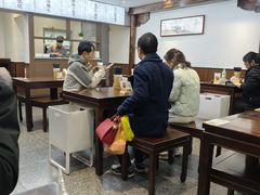 -蟹上黄·蟹黄面·江南糖水(人民广场店)
