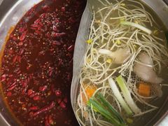 -储奇门鳝鱼火锅(总店)