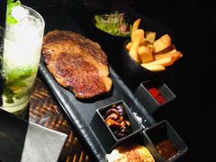 -FLAIR顶层餐厅酒吧(浦东丽思卡尔顿酒店)