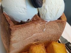 -铜锣湾·有麝自然香(渝北财富中心店)