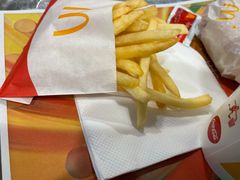 -麦当劳(轻轨曹杨路店)