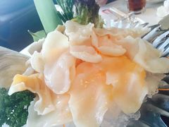 -鲜入围煮花胶鸡海鲜火锅