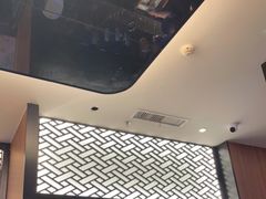 -新白鹿餐厅(虹桥南丰城店)