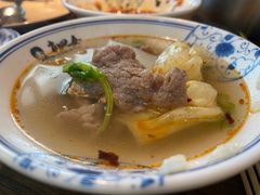 -肖四女乐山跷脚牛肉(南汇大学城生活广场店)