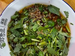 卤油碟-学街秀兰麻辣烫(眉山分店)