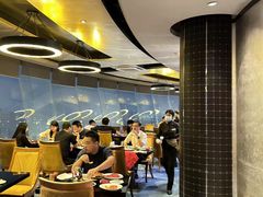 -宝利来国际大酒店-凤凰阁旋转餐厅