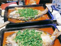 -夯鱼烤鱼·尔滨地标美食(国展店)